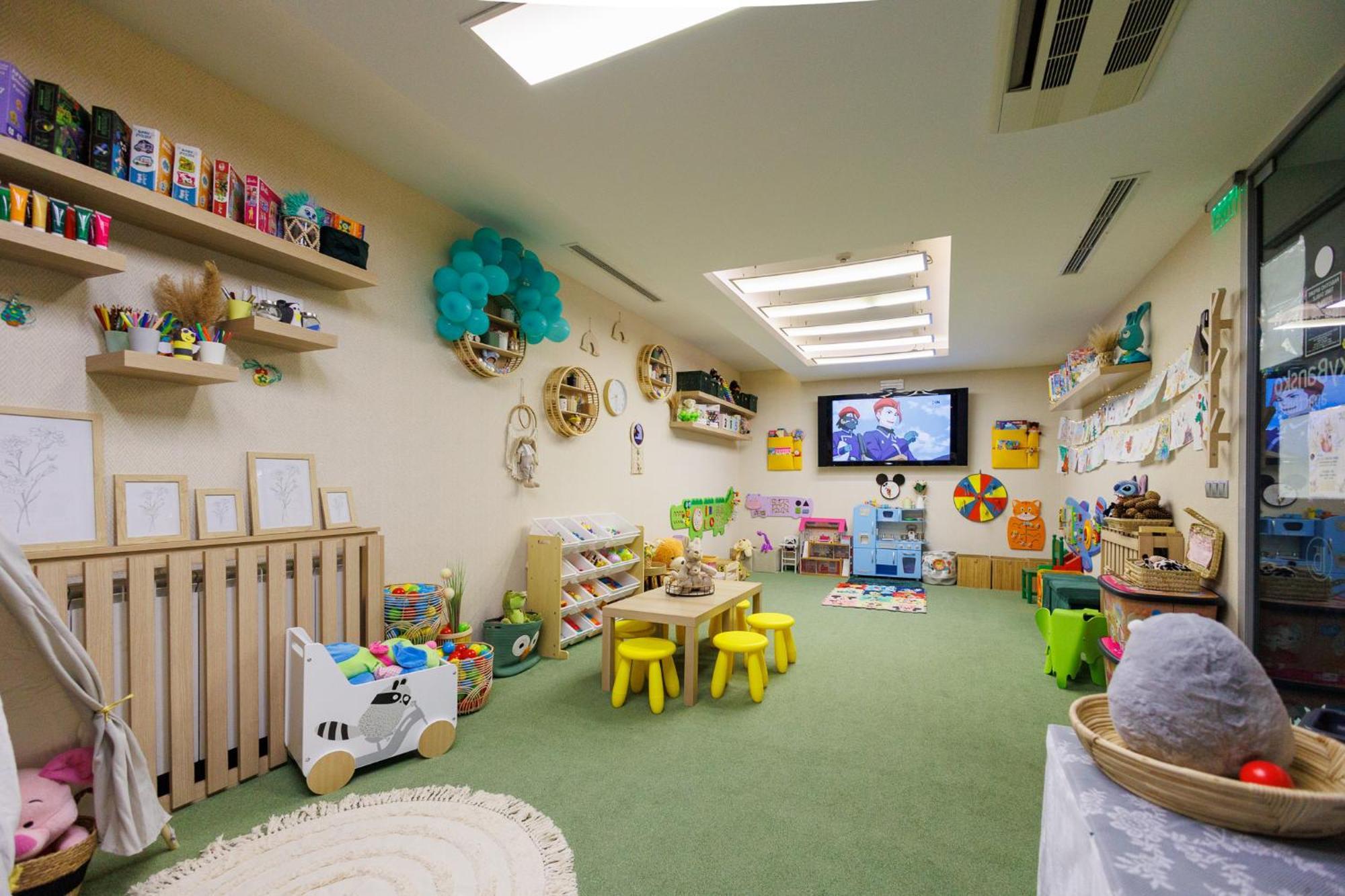 Lucky Bansko Aparthotel Spa & Relax Exterior photo Nursery
